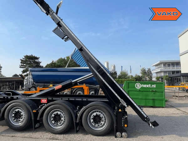 VAKO Transport Systems - Wat Is Een Container Chassis?