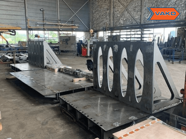 VAKO Transport Systems B.V. - Maatwerk Staalconstructie