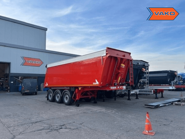 VAKO Transport Systems B.V. - Waarom Een Afdeksysteem Essentieel Is Voor Transport