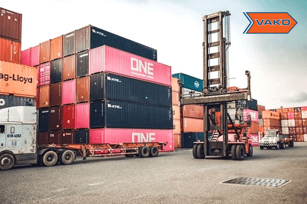 VAKO Transport Systems B.V. - Voorkom Kantelgevaar Vrachtwagens & Bulkcontainers